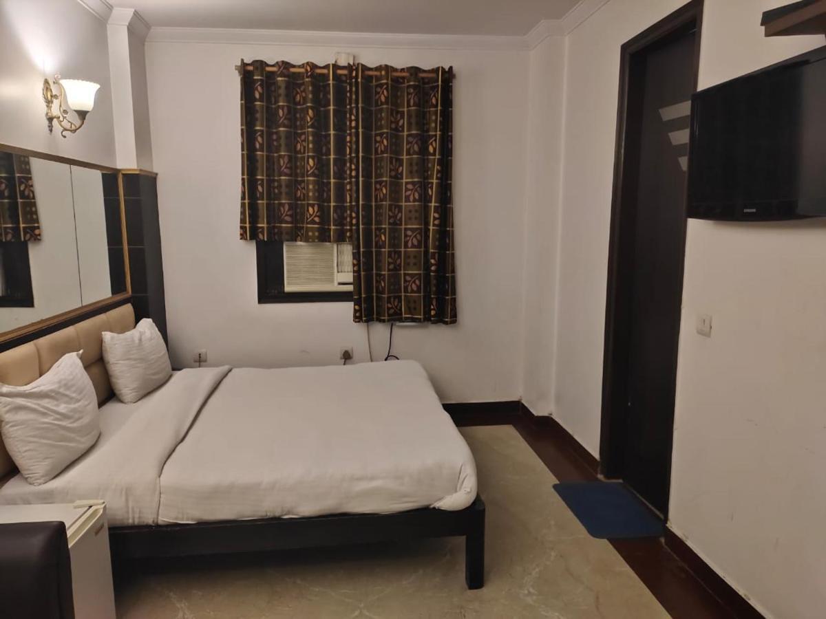 Hotel Amrit Villa Delhi  Esterno foto