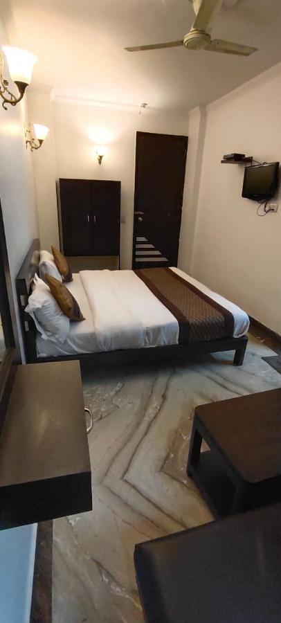 Hotel Amrit Villa Delhi  Esterno foto